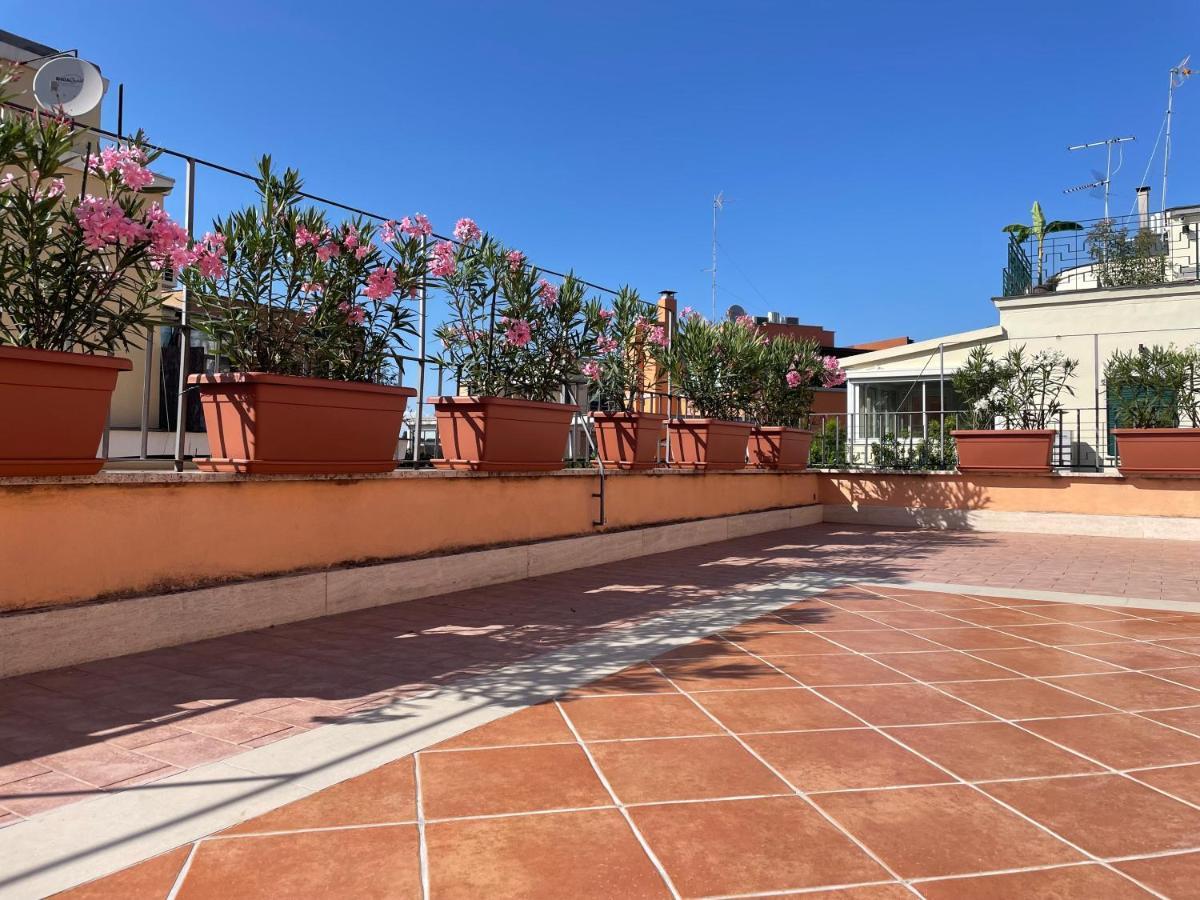 Little Aventino Bnb Rom Exteriör bild